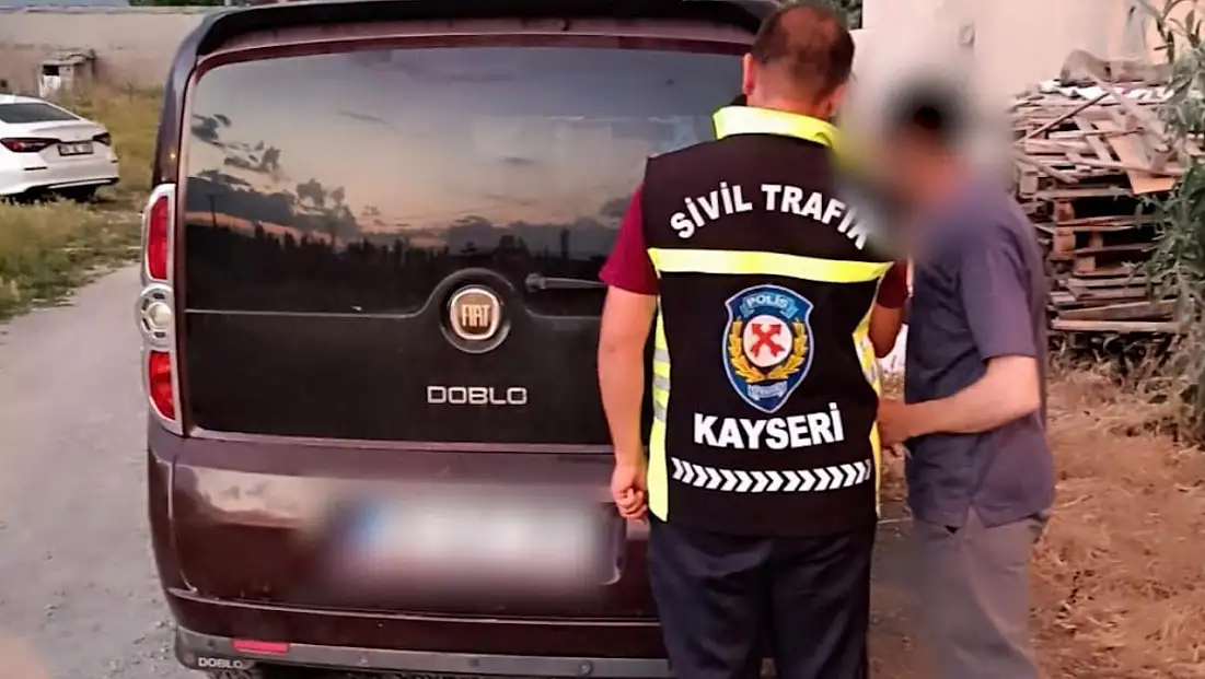 Kayseri’de Yayaya Yol Vermeyen Sürücülere Ceza