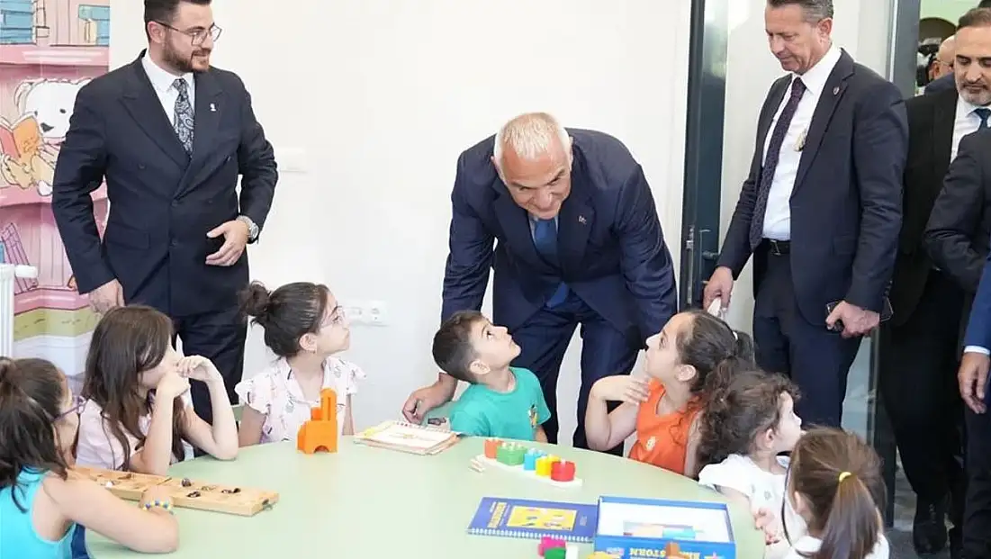 Kayseri’ye 20 bin Kitaplık yeni kütüphane