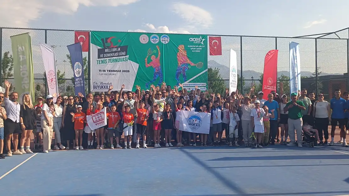 15 Temmuz Tenis Müsabakaları tamamlandı