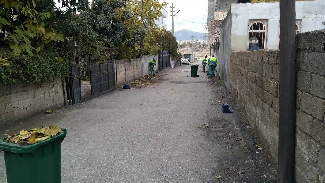 Adıyaman Belediyesi, Sümerevler Mahallesi'nde Temizlik Çalışması Yaptı