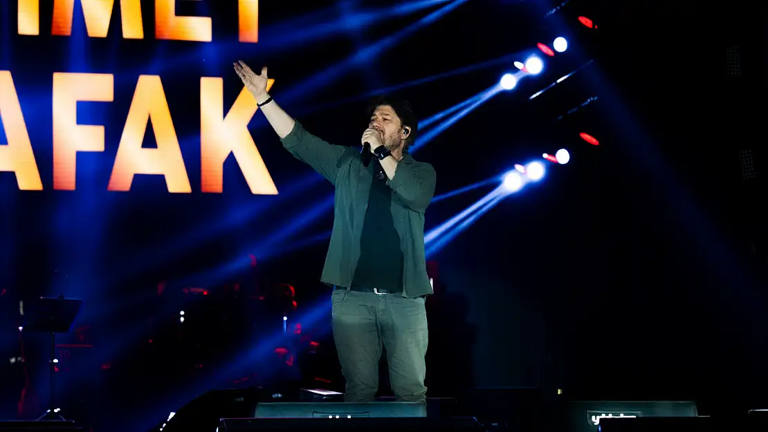 Ahmet Şafak, Kayseri Kültür yolu festivali'nde konser verdi