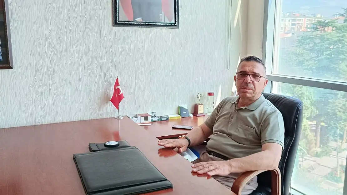 AK Partili Aslantürk, şarampole devrilen araçta yaşamını yitirdi