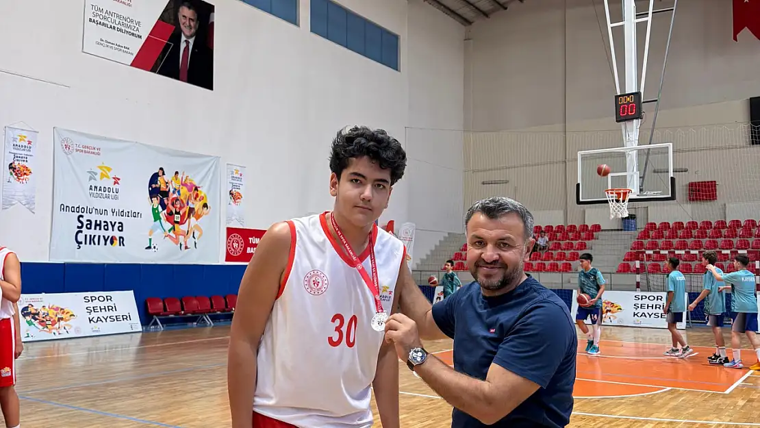Anadolu Yıldızlar Ligi Basketbol 2. Etap 2. Grup Müsabakaları sona erdi