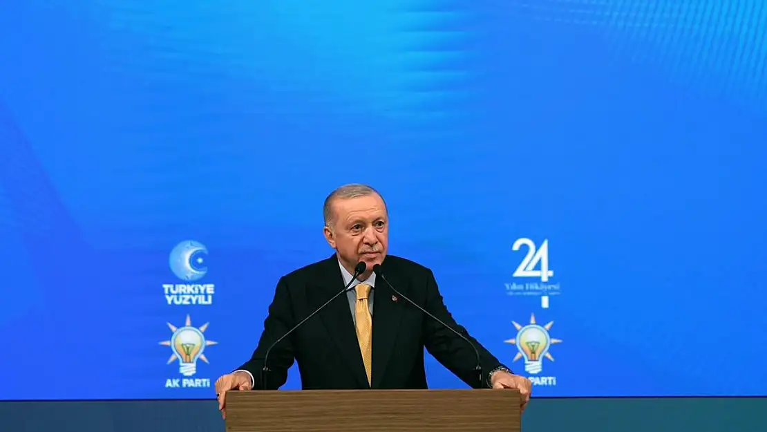 Başkan Büyükkılıç, AK Parti'nin 24. Kuruluş Yıl Dönümü programına katıldı