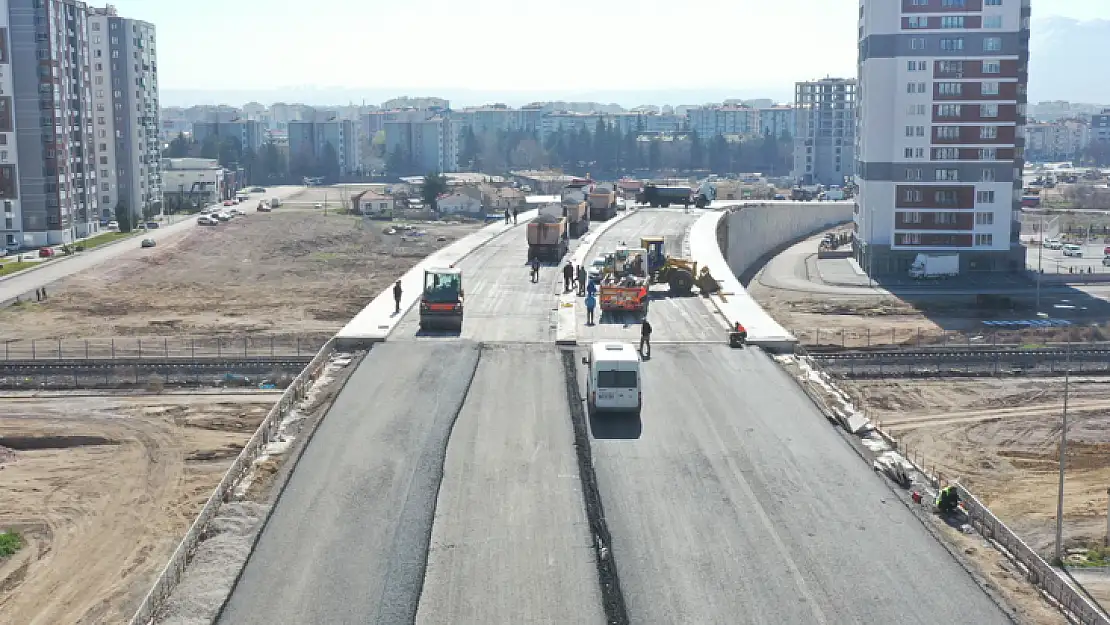 BAŞKAN BÜYÜKKILIÇ, YAKUT MAHALLESİ'NDEKİ 150 MİLYON TL'LİK PROJEYİ YERİNDE İNCELEDİ