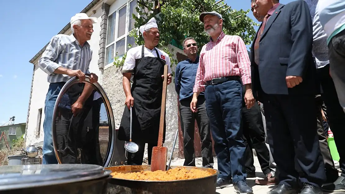 BAŞKAN ÇOLAKBAYRAKDAR'DAN ŞENLİK TADINDA BULUŞMA