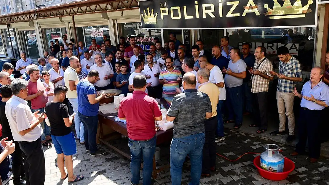 Başkan Güngör Esnafla Buluştu