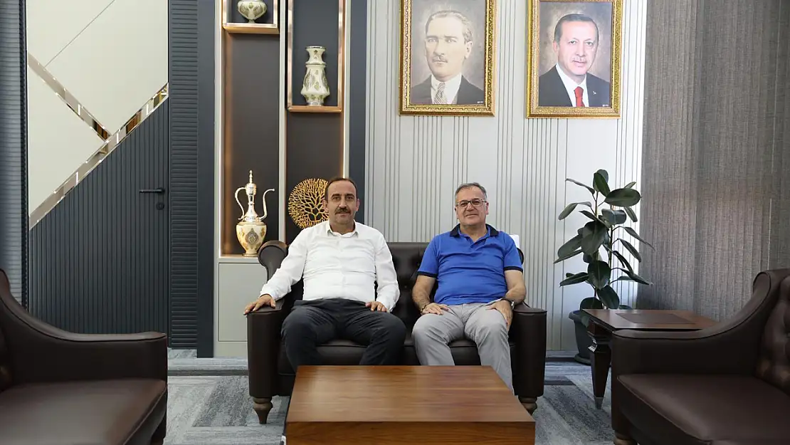 Başkan İlmek'ten Hacılar Belediyesi'ne ziyaret