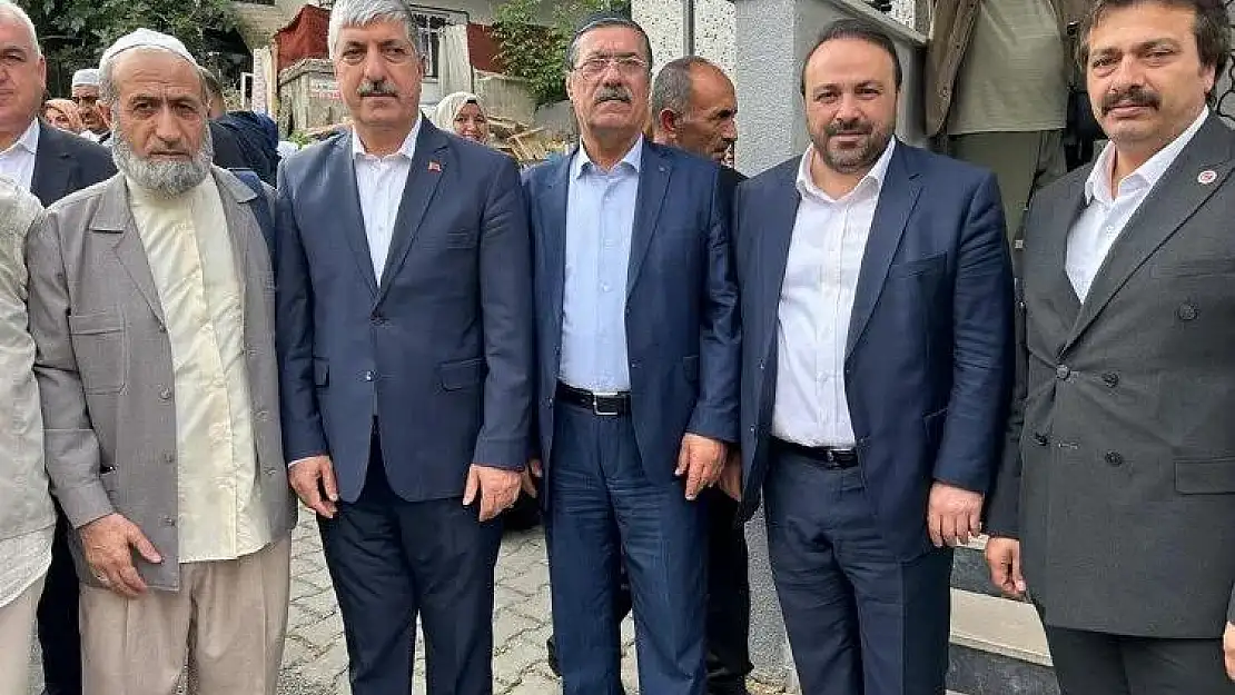 Başkan Ömeroğlu hacı adaylarını uğurladı