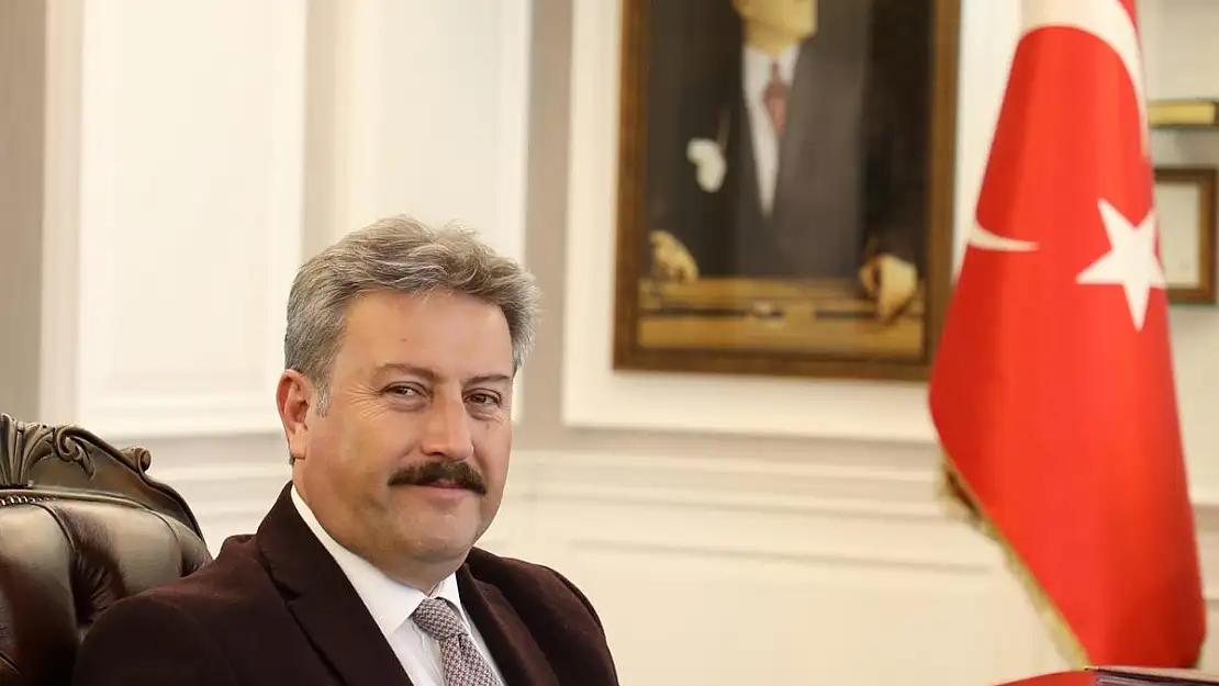 BAŞKAN PALANCIOĞLU,  KAYSERİLİ SPORCULARI KUTLADI