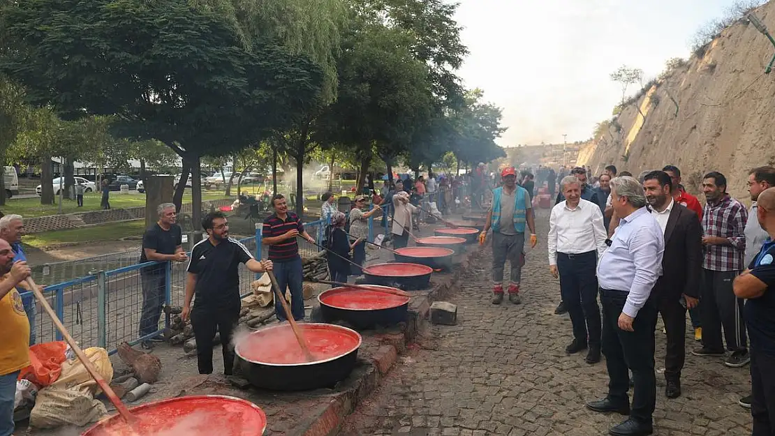 SALÇA GÜNLERİ ETKİNLİĞİ DEVAM EDİYOR