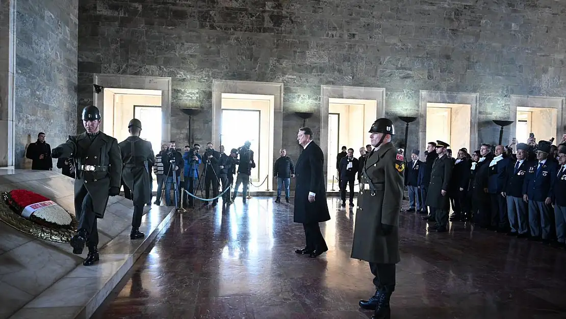 Beşiktaş, Anıtkabir'i ziyaret etti