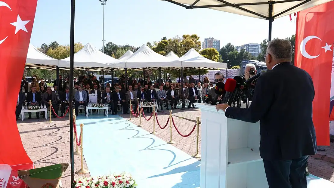BUĞDAY TOHUMU DAĞITILDI
