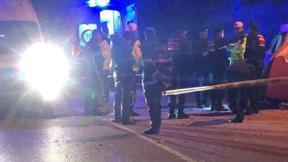 Burdur'da Feci Kaza: 1 Ölü, 3 Yaralı