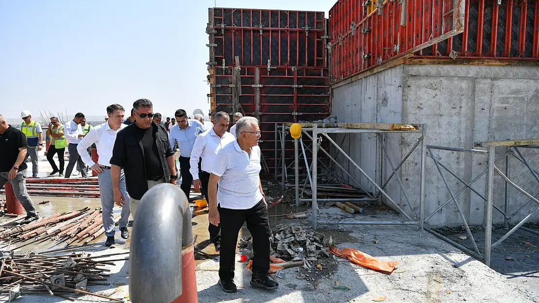 Büyükkılıç: Kayseri'nin geleceği için İş birliğiyle çalışıyoruz