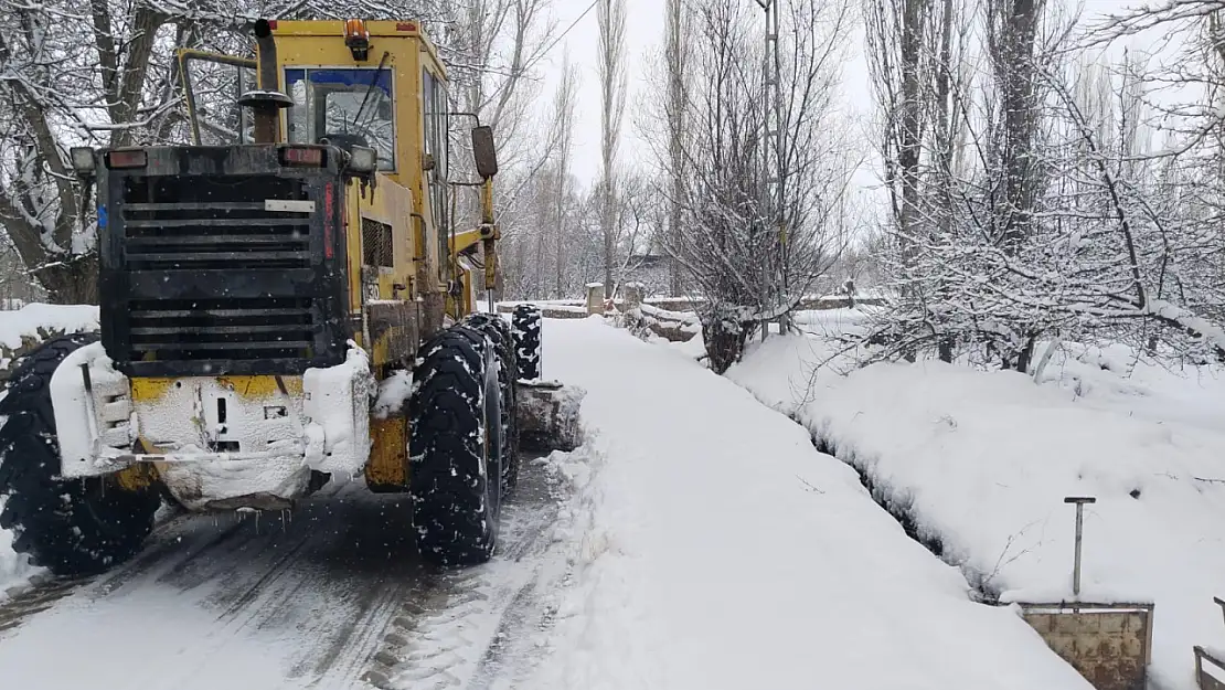 Büyükşehir, 203 mahalle yolu ulaşıma açtı