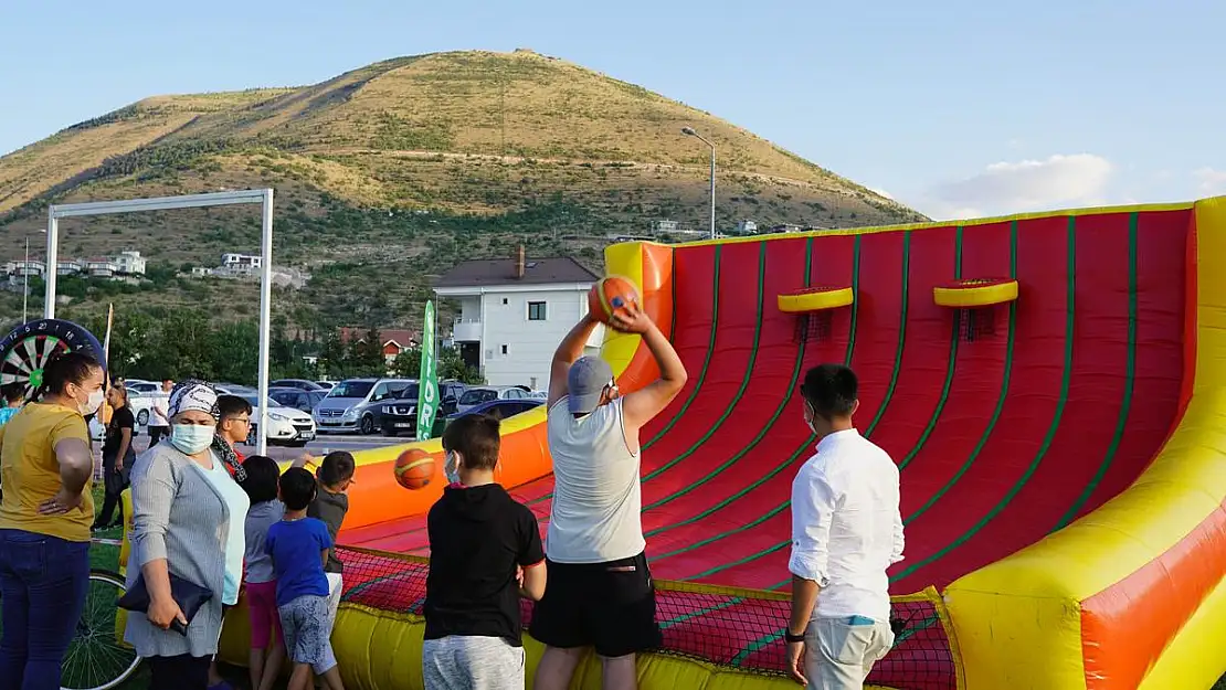 BÜYÜKŞEHİR'DEN 23 NİSAN'DA ÇOCUKLARA ÖZEL FESTİVAL