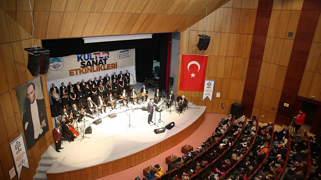 BÜYÜKŞEHİR'DEN TÜRK SANAT MÜZİĞİ GECESİ