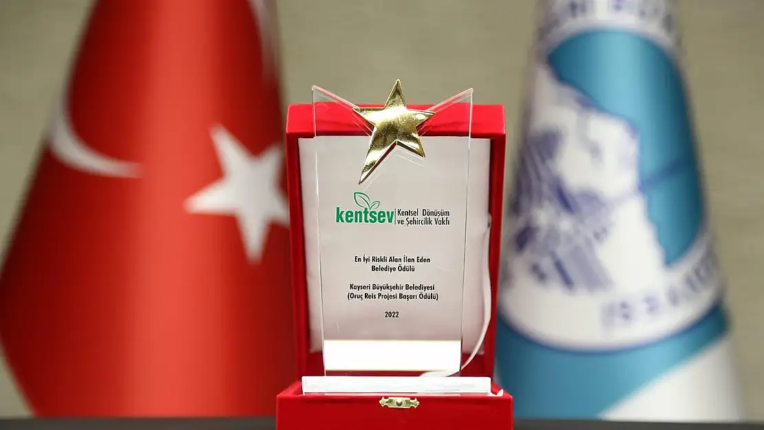 BÜYÜKŞEHİR'İN 'ORUÇ REİS' PROJESİ ÖDÜL GETİRDİ