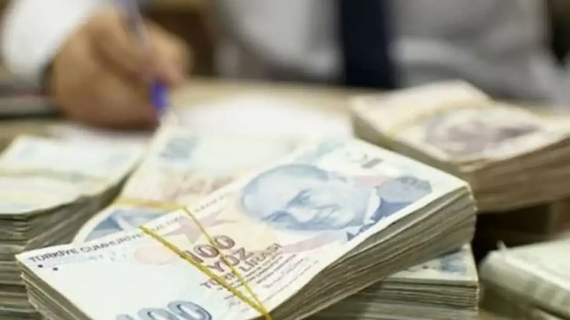 Çalışan emekliye 5 bin lira Resmi Gazete'de