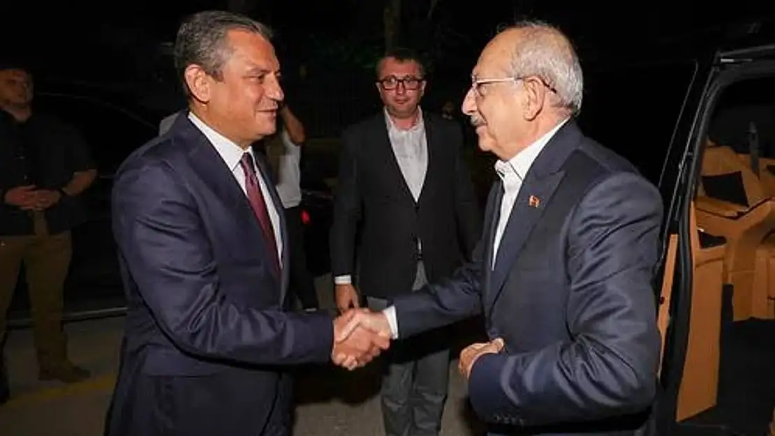 CHP'de kurultay gerginliği:Gözler 30 haziran'da