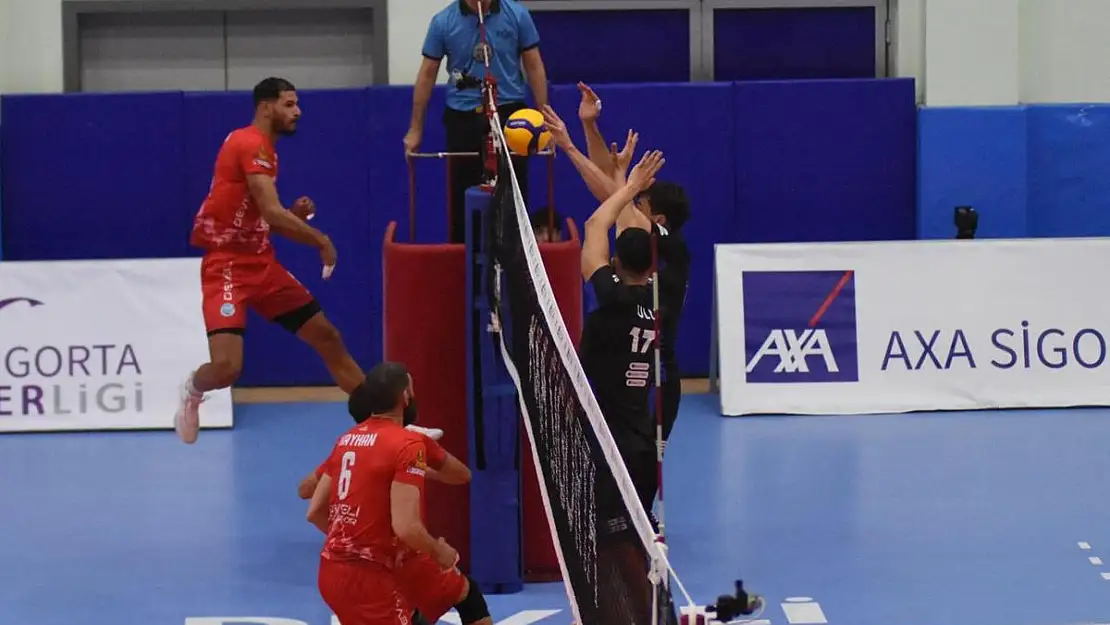 Develi Belediye Spor – Halkbank: 1-3