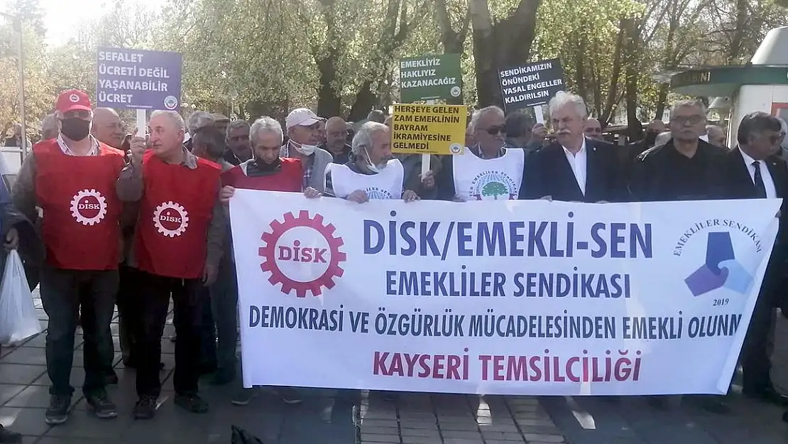 DİSK EMEKLİ SEN 'GEÇİNEMİYORUZ'