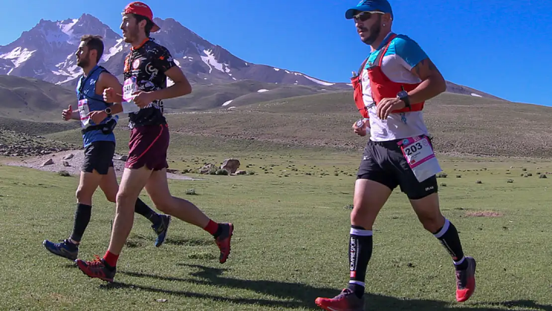 ERCİYES DAĞ MARATONU'NA 10 ÜLKEDEN 250 ATLET KATILACAK