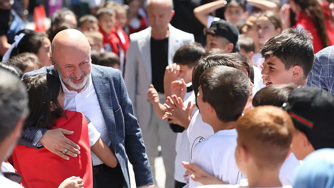 ERVA'nın 55'inci Okulu Kocasinan'da çıldı