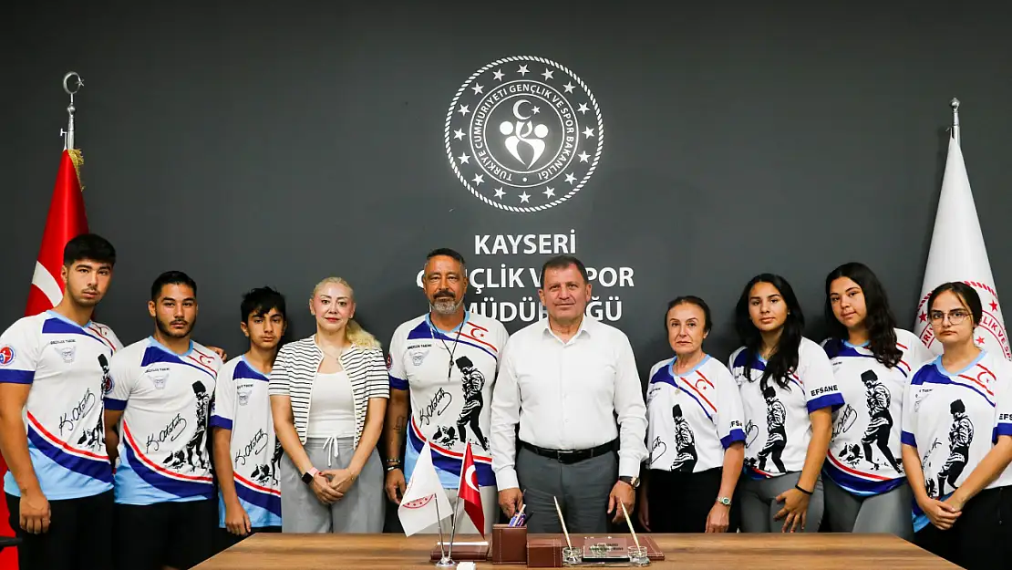 Eşe Spor Akademisi Sporcularından İl Müdürü Kabakcı'ya Teşekkür ziyareti