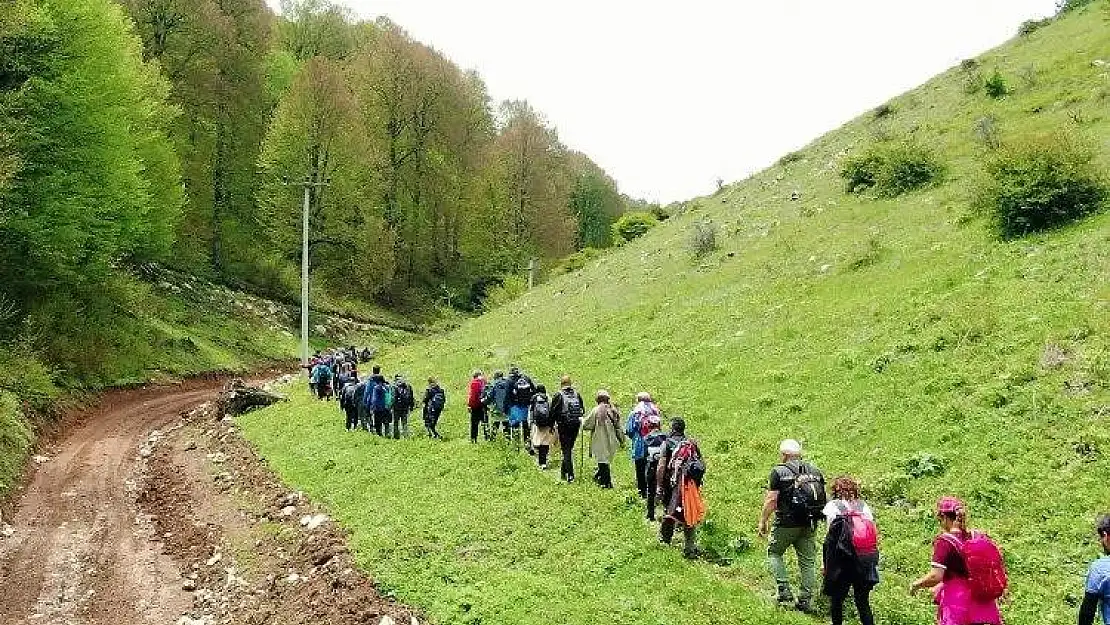 eşsiz tabiatını keşfetti