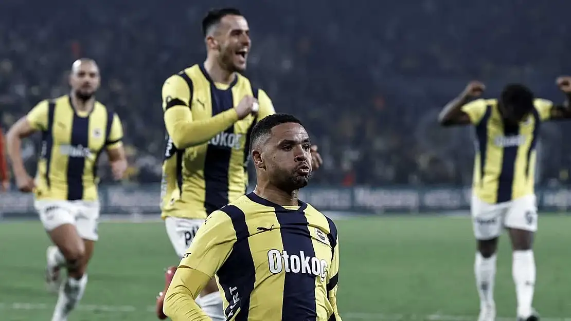 Fenerbahçe, Göztepe karşısında geriden gelerek kazandı