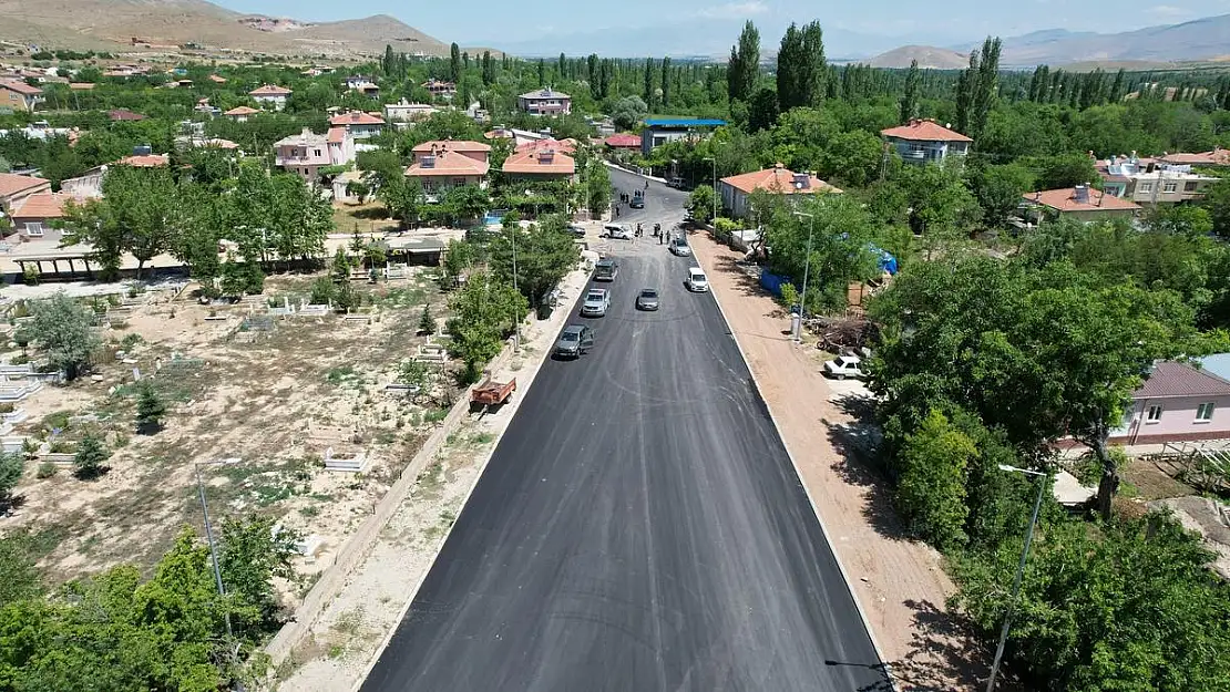 Fetullah Mahallesi'ndeki Asfaltlama Çalışmaları