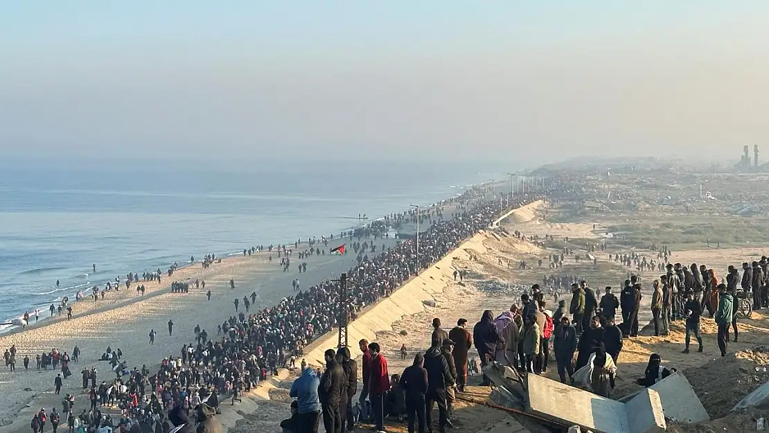 Gazze'deki filistinliler dönüşe başladı