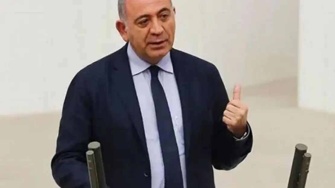 Gürsel Tekin CHP'den istifa etti
