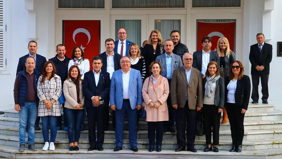 İl Belediye Başkanları Yalova'da Bir Araya Geldi
