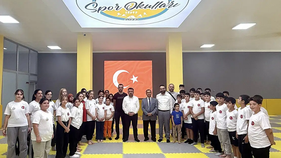 İl Müftülüğü ve TDV Kayseri şubesi: 'Tüm gençlerimizin yanındayız'