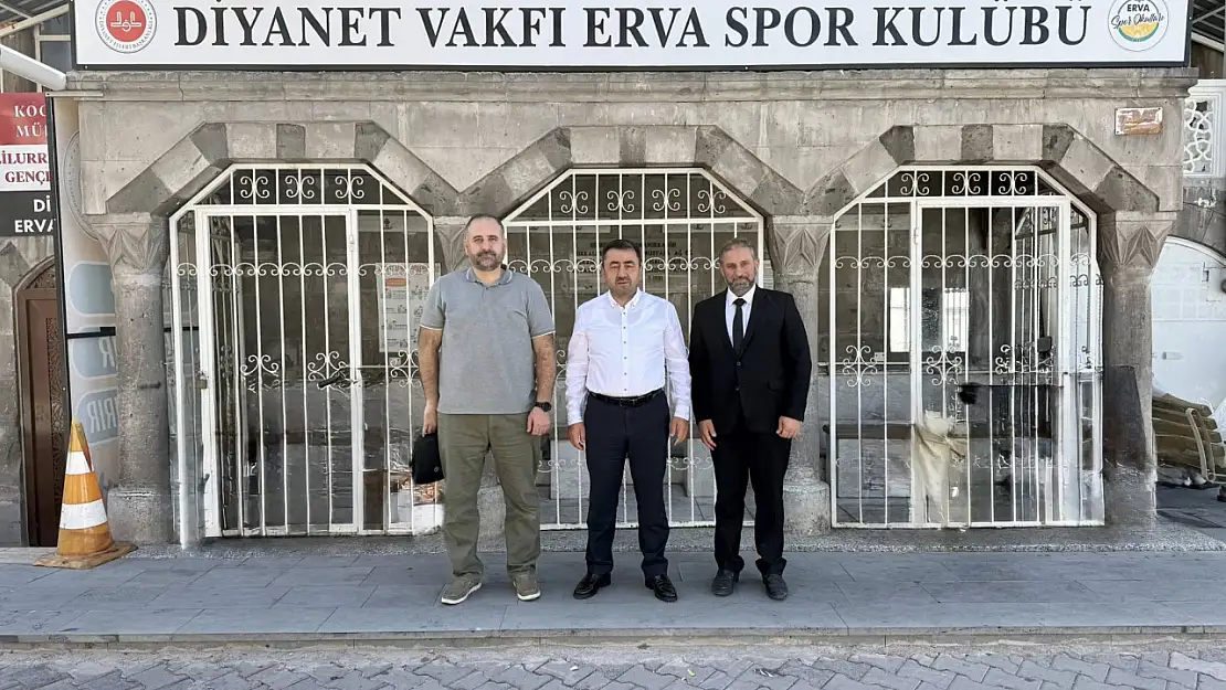 İl Müftüsü Ayvaz'dan ERVA Spor kulübü ziyareti