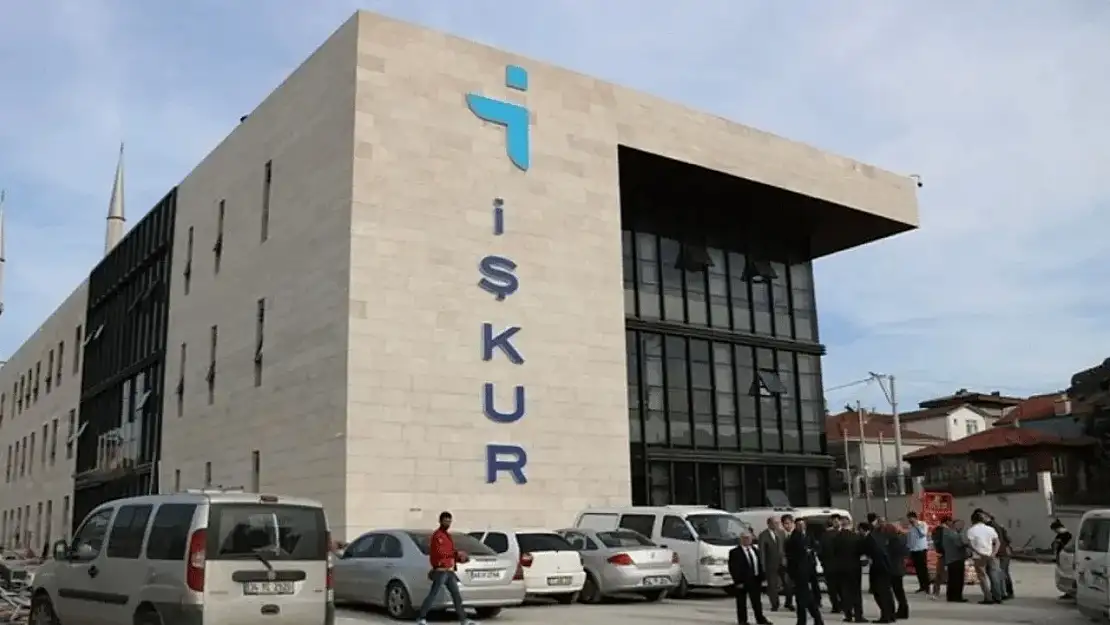 İŞKUR'dan 6 Ayda 760 bin kişiye iş