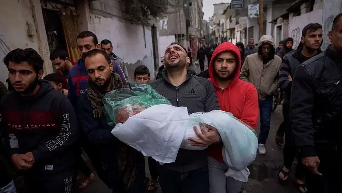 İsrail'in Gazze'ye düzenlediği Son saldırılarda 17 Filistinli hayatını kaybetti