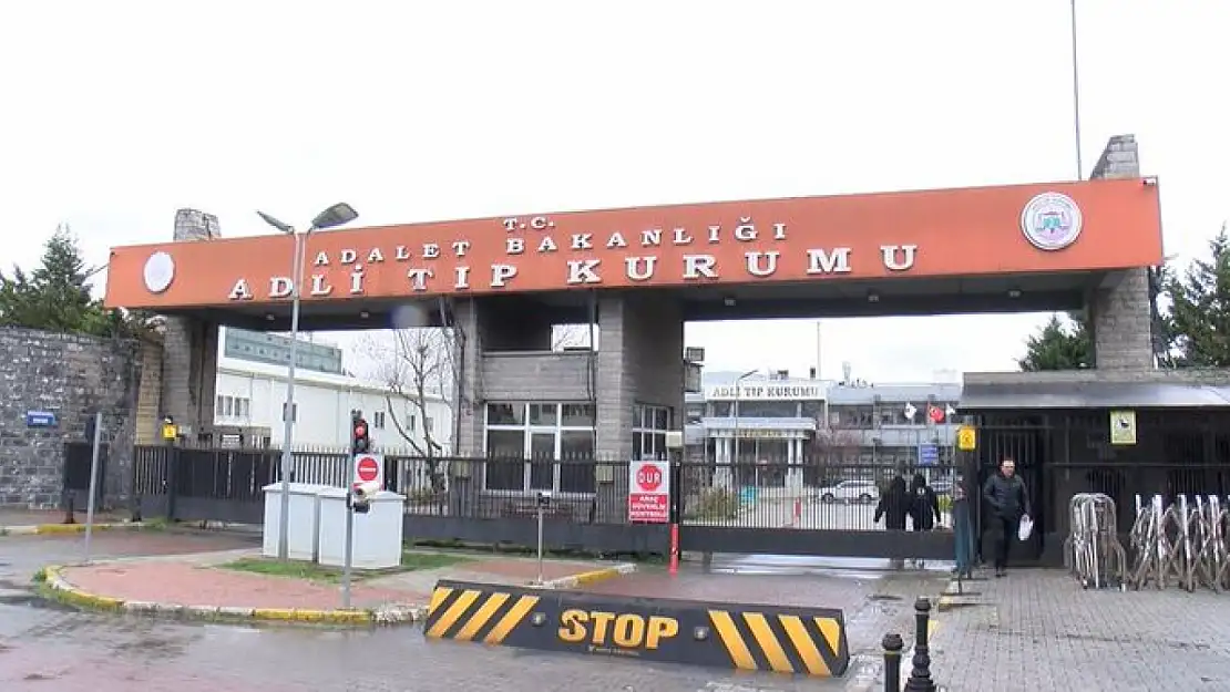 İstanbul'da sahte içkiden 11 ölü, 2 gözaltı