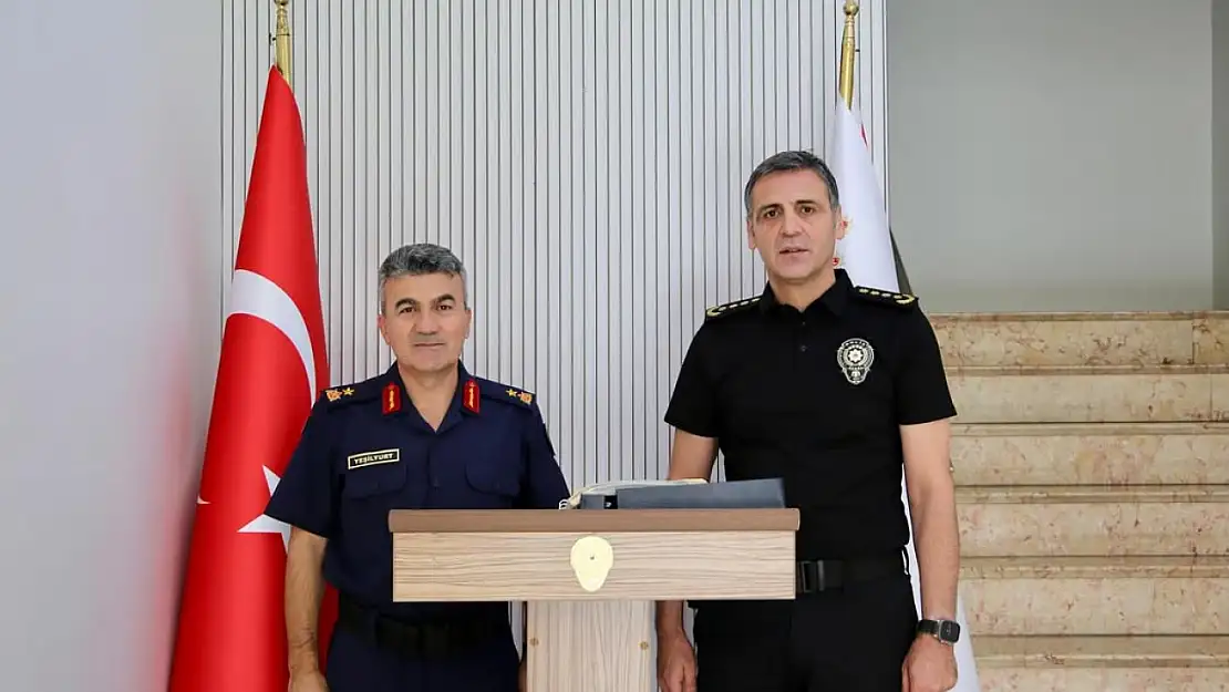 Jandarma Komutanı Yeşilyurt'tan Emniyet Müdürü Aydın'a ziyaret