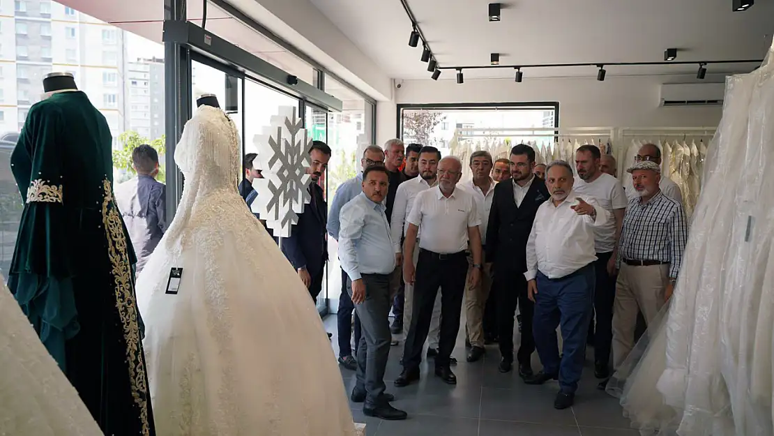 Kartanesi Gelinlik Evi'ne protokolden tam not