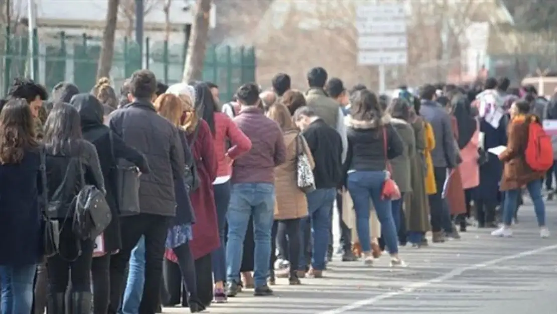 Kasım ayında işsizlik oranı düştü