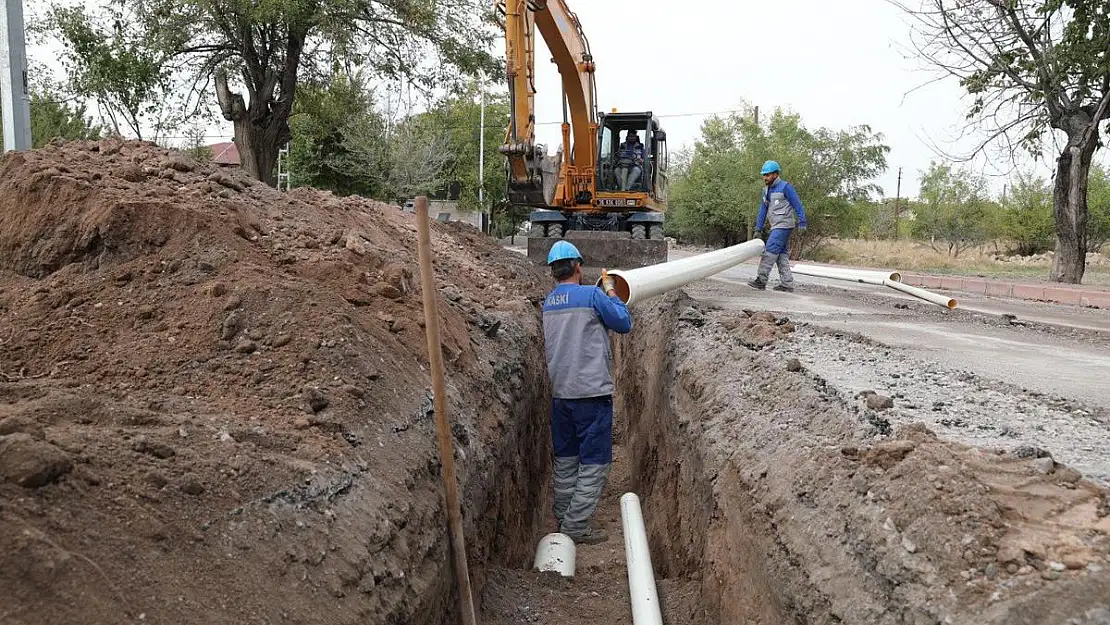 KASKİ, TALAS REŞADİYE'DE İÇME SUYU HATLARINI YENİLİYOR