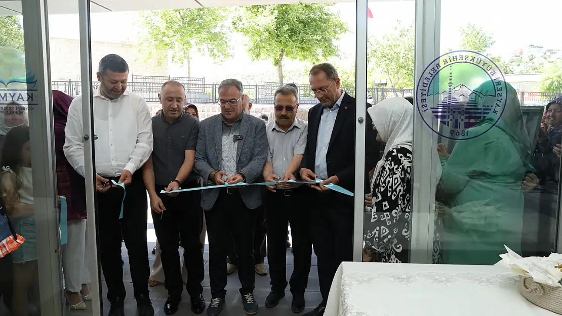 KAYMEK'ten yıl sonu sergi buluşması