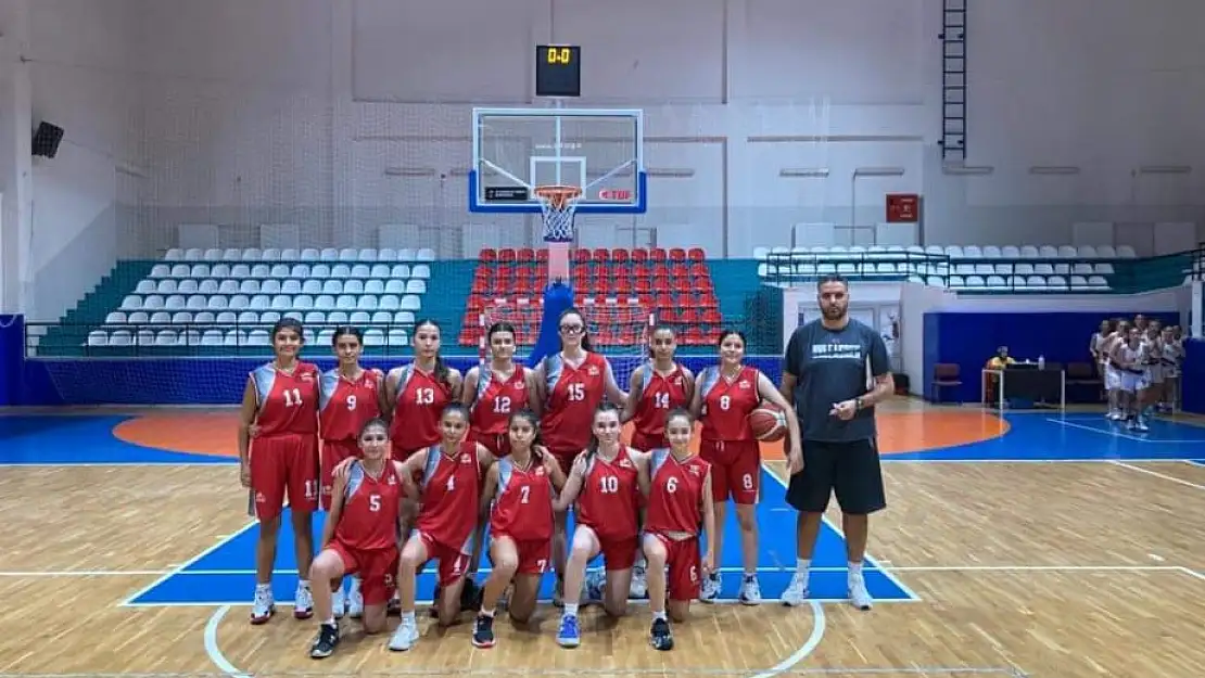 Kayseri basketbol il karmasından Türkiye derecesi