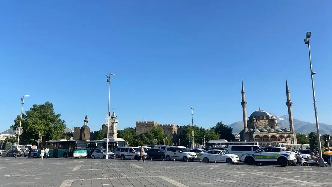 Kayseri'de 12 Temmuz Sıcak ve Güneşli