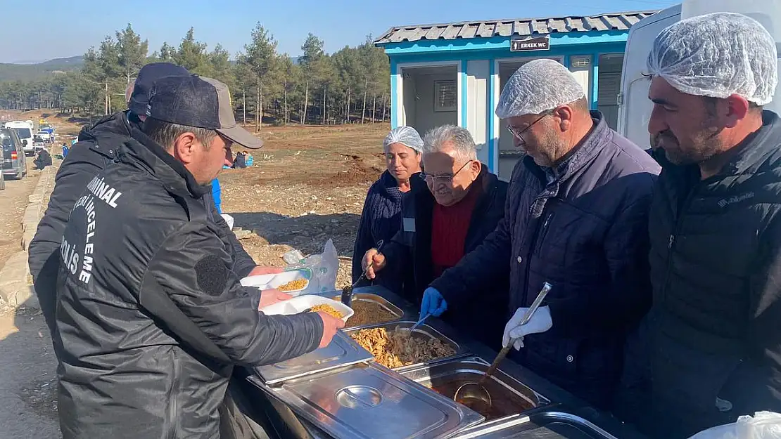 KAYSERİ DE 28 BİNE YAKLAŞAN DEPREMZEDE GELDİ