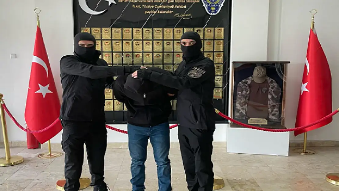 Kayseri'de FETÖ Üyesi 6 Yıl 3 Ay Hapis cezalı şahıs yakalandı